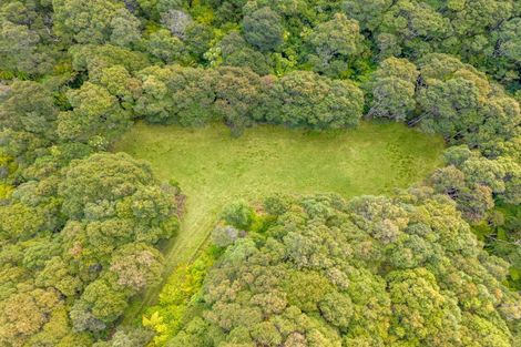 Photo of property in 1223 Old North Road, Helensville, 0875