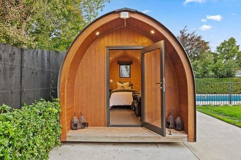 Photo of property in 66 Kahu Road, Fendalton, Christchurch, 8041