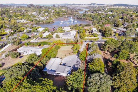 Photo of property in 138 Landing Road, Kerikeri, 0230
