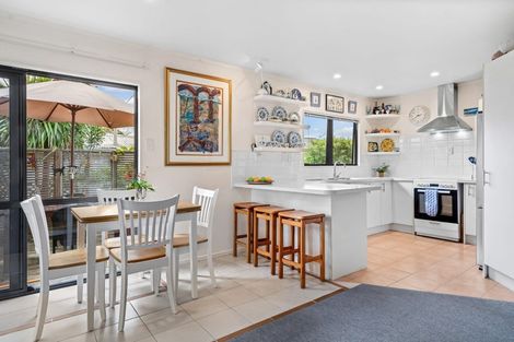 Photo of property in 73a Raurimu Avenue, Onerahi, Whangarei, 0110