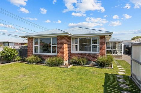 Photo of property in 10 Barclay Place, Burwood, Christchurch, 8061