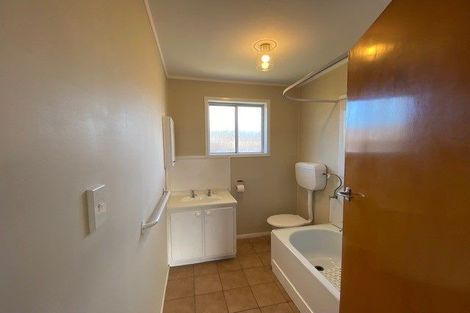 Photo of property in 4/54 Seabrook Avenue, New Lynn, Auckland, 0600
