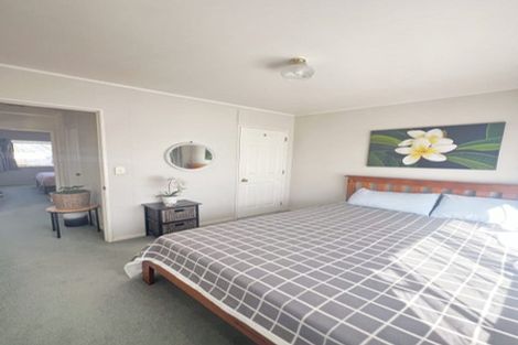 Photo of property in 30 Rathmar Drive, Manurewa, Auckland, 2105