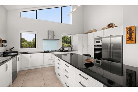 Photo of property in 8 Heron Hill, Kerikeri, 0230