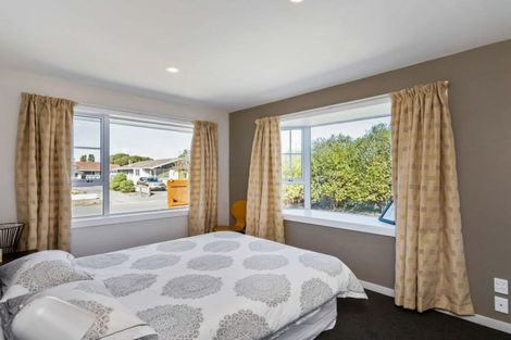 Photo of property in 3 Aspen Place, Parklands, Christchurch, 8083
