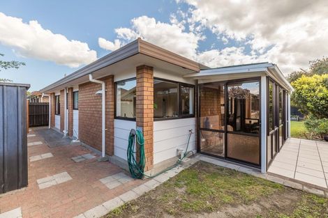 Photo of property in 7/39 Swanson Road, Henderson, Auckland, 0610