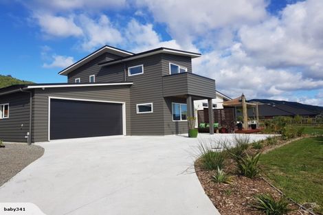 Photo of property in 1 Waipunahau Road, Waikanae, 5036