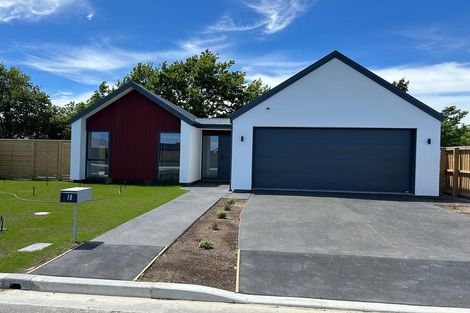 Photo of property in 18 Lorenzos Lane, Halswell, Christchurch, 8025