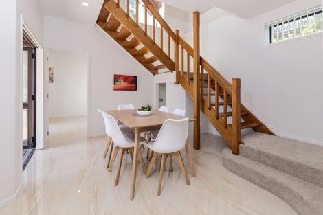 Photo of property in 2 George Laurenson Lane, Mount Roskill, Auckland, 1041