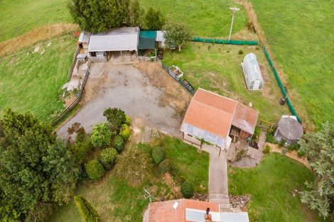 Photo of property in 47 Knight Road, Dannevirke, 4976