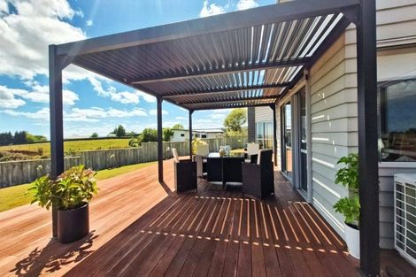 Photo of property in 1 Wilson Road, Urenui, 4375