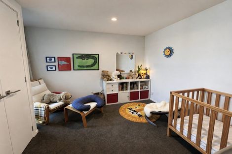 Photo of property in 10 Kaiwawao Lane, Hobsonville, Auckland, 0616