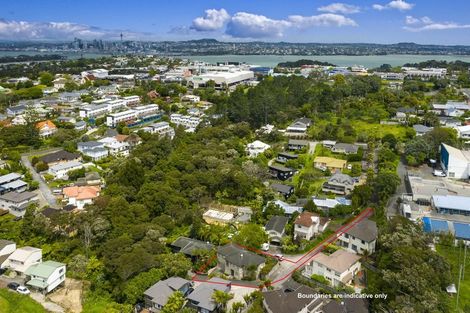 Photo of property in 2/29 John Court Street, Birkenhead, Auckland, 0626