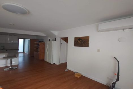 Photo of property in 2/249 Muritai Road, Eastbourne, Lower Hutt, 5013