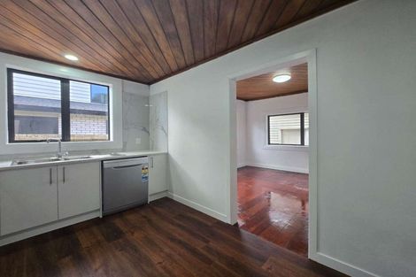 Photo of property in 1 Bledisloe Street, Papatoetoe, Auckland, 2104