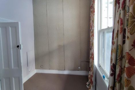 Photo of property in 145 Simpson Road, Henderson Valley, Auckland, 0614