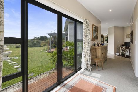 Photo of property in 134 Gladstone Road, Levin, 5571