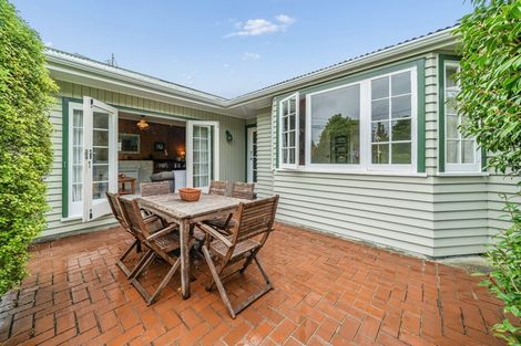 Photo of property in 4 Birch Grove, Pinehaven, Upper Hutt, 5019