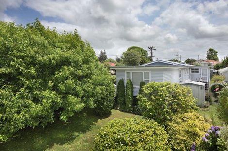 Photo of property in 2 Signal Street, Marton, 4710