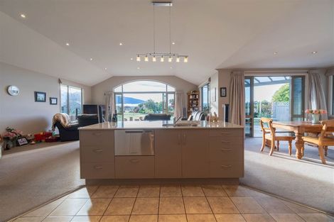 Photo of property in 11 Hawea Place, Te Anau, 9600