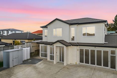 Photo of property in 13 Orona Way, Papatoetoe, Auckland, 2025