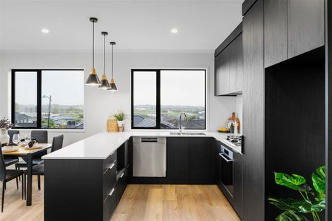 Photo of property in 1 Pedro Way, Flagstaff, Hamilton, 3210