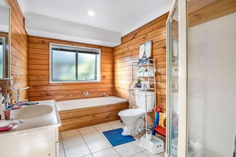 Photo of property in 2d Buckland Road, Tuakau, 2121