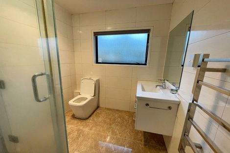 Photo of property in 21 Rebecca Rise, Weymouth, Auckland, 2103