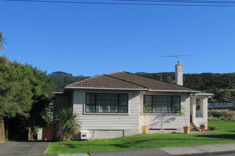 Photo of property in 41 Ngatitoa Street, Takapuwahia, Porirua, 5022
