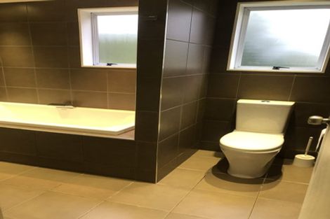 Photo of property in 987 Tuhikaramea Road, Ngahinapouri, Hamilton, 3290