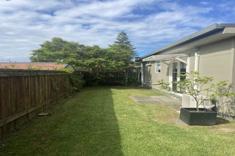 Photo of property in 821a Te Atatu Road, Te Atatu Peninsula, Auckland, 0610