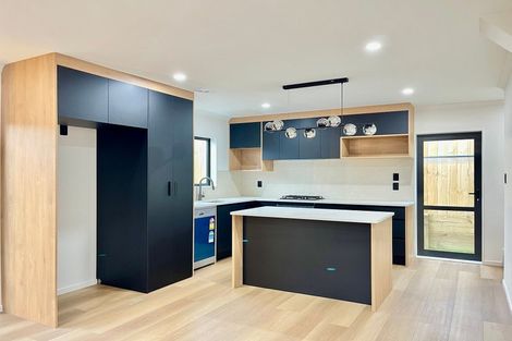 Photo of property in 8e Woburn Street, Mangere East, Auckland, 2024