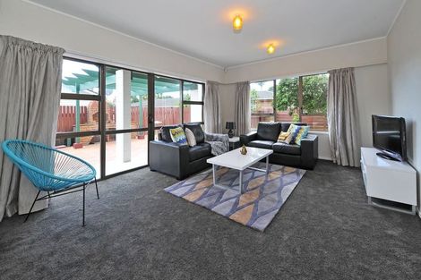 Photo of property in 2/2 Huia Road, Papatoetoe, Auckland, 2025