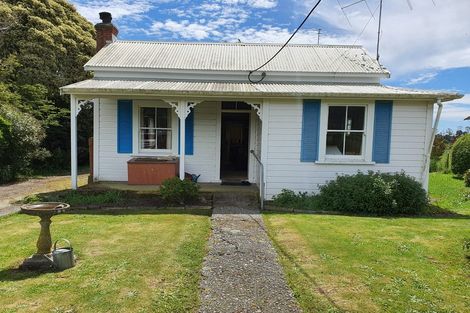 Photo of property in 1 Lansdowne Street, Clifton, Takaka, 7183