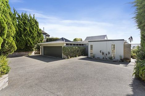 Photo of property in 242 Hurstmere Road, Takapuna, Auckland, 0622