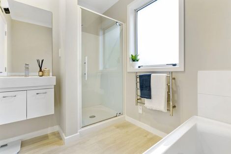 Photo of property in 15 Monowai Road, Johnsonville, Wellington, 6037