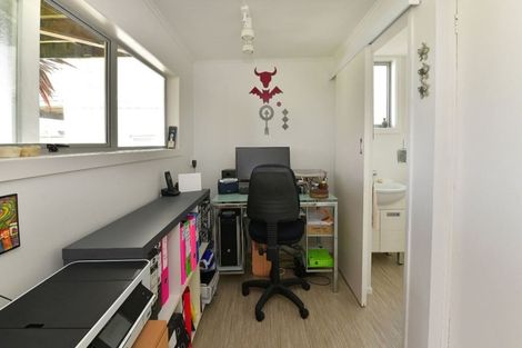 Photo of property in 6a Piccadilly Circus, Snells Beach, 0920