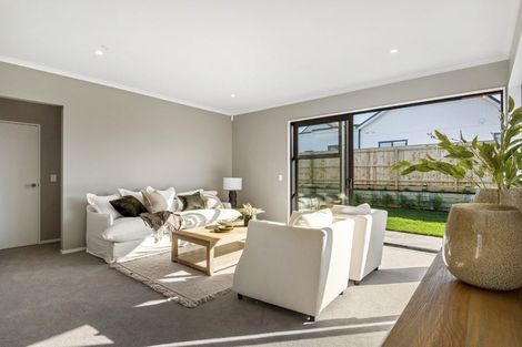 Photo of property in 58 Owen Chapman Drive, Red Beach, 0932