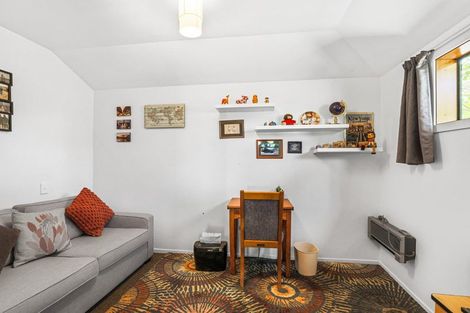 Photo of property in 2/30 Jennifer Street, Bryndwr, Christchurch, 8053