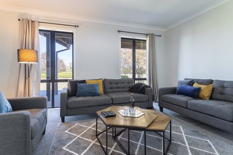 Photo of property in 450 Fencourt Road, Cambridge, Hamilton, 3493