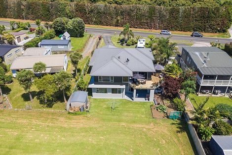 Photo of property in 36 Koutunui Road, Athenree, Katikati, 3177