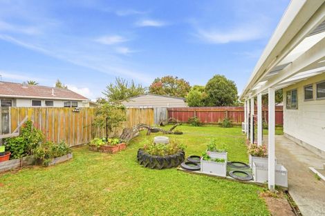 Photo of property in 8 Cascade Crescent, Westbrook, Palmerston North, 4412