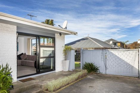 Photo of property in 2/29 Blakehall Place, Spreydon, Christchurch, 8024