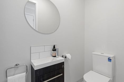 Photo of property in 9 Oak Place, Levin, 5510