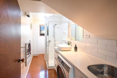 Photo of property in 30 Lynas Street, Outram, 9019