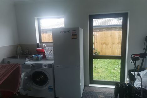 Photo of property in 73d Clevedon Road, Papakura, 2110