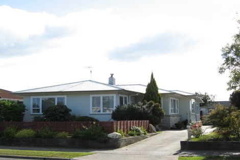 Photo of property in 40 Clarence Cox Crescent, Pirimai, Napier, 4112