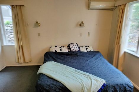 Photo of property in 49 Ponsonby Road, Karori, Wellington, 6012