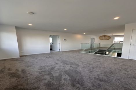 Photo of property in 59b Totara Road, Te Atatu Peninsula, Auckland, 0610