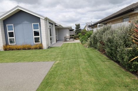 Photo of property in 186 The Boulevard, Papamoa Beach, Papamoa, 3118
